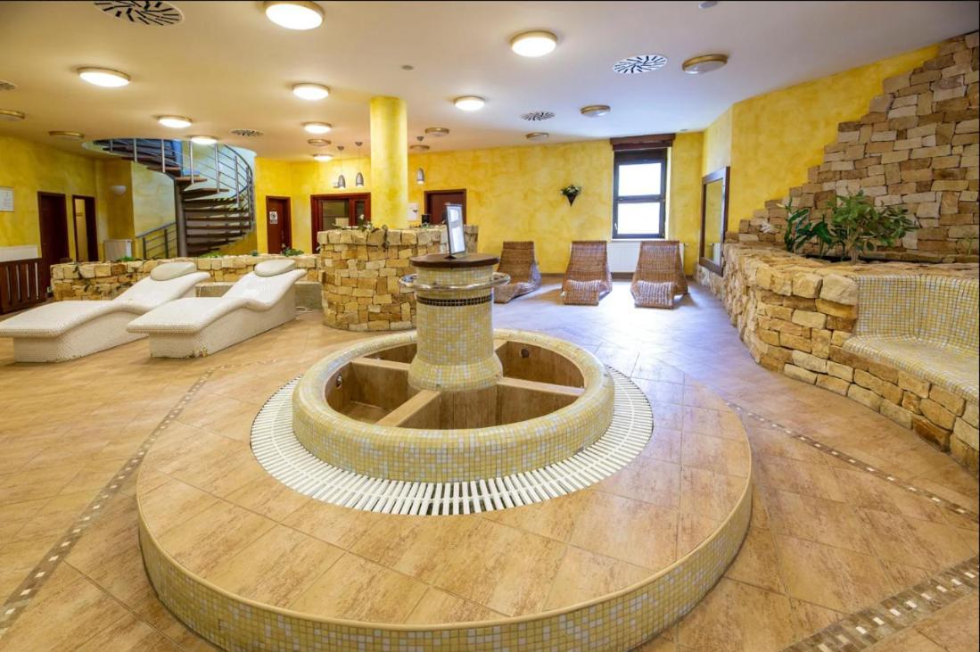 Spa Hotel Bily Horec Harrachov Eksteriør bilde